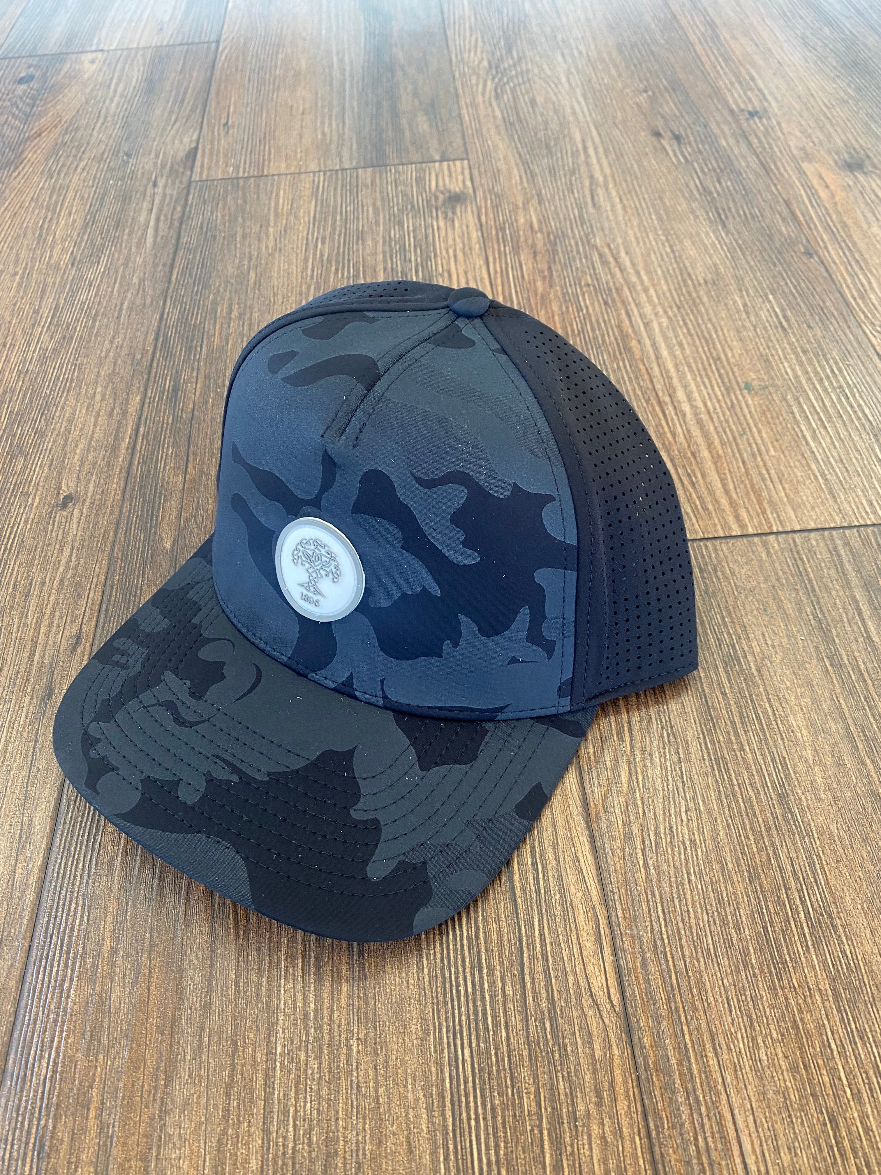 American Needle Super Tech - Black Camo