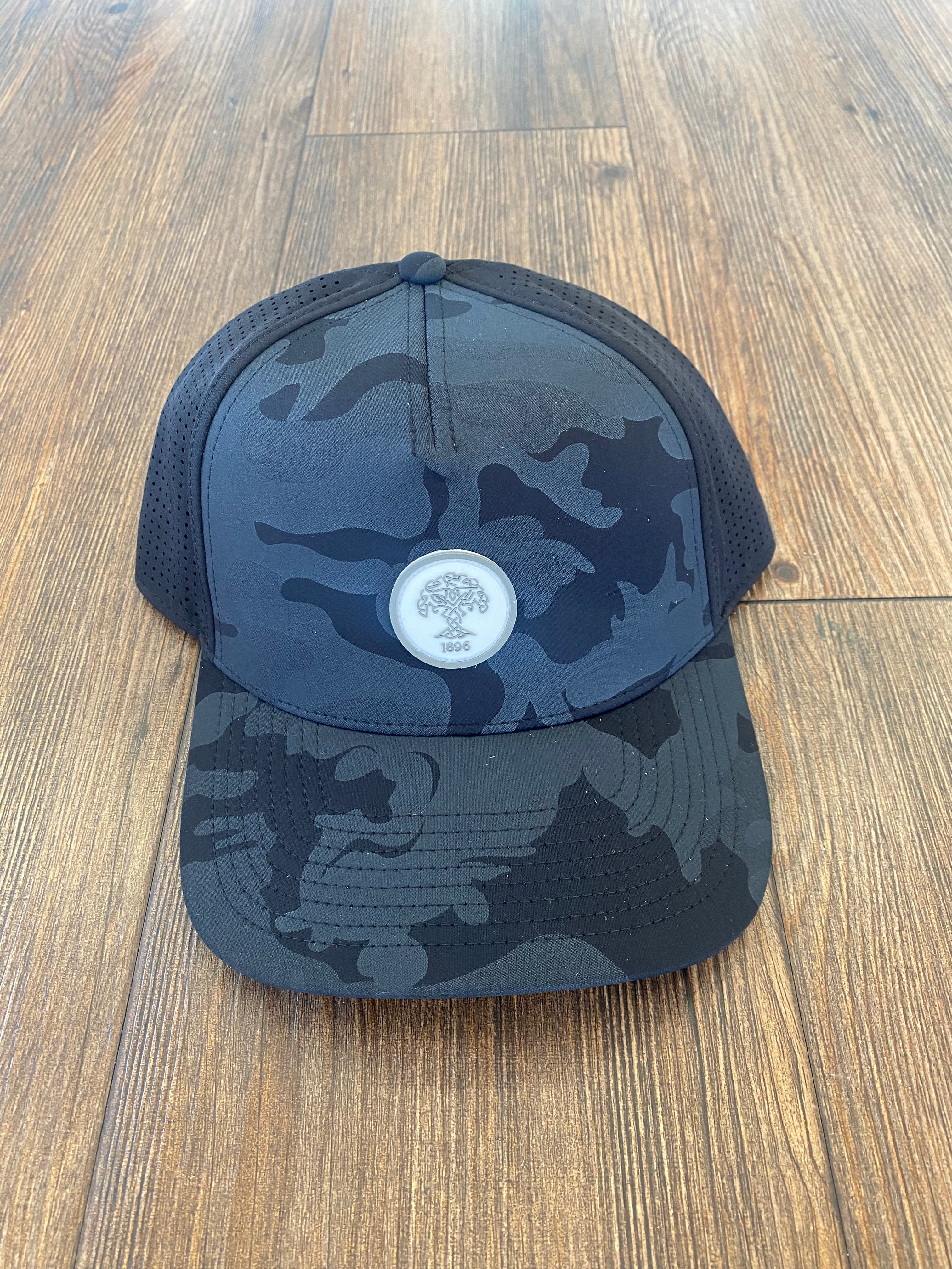 American Needle Super Tech - Black Camo