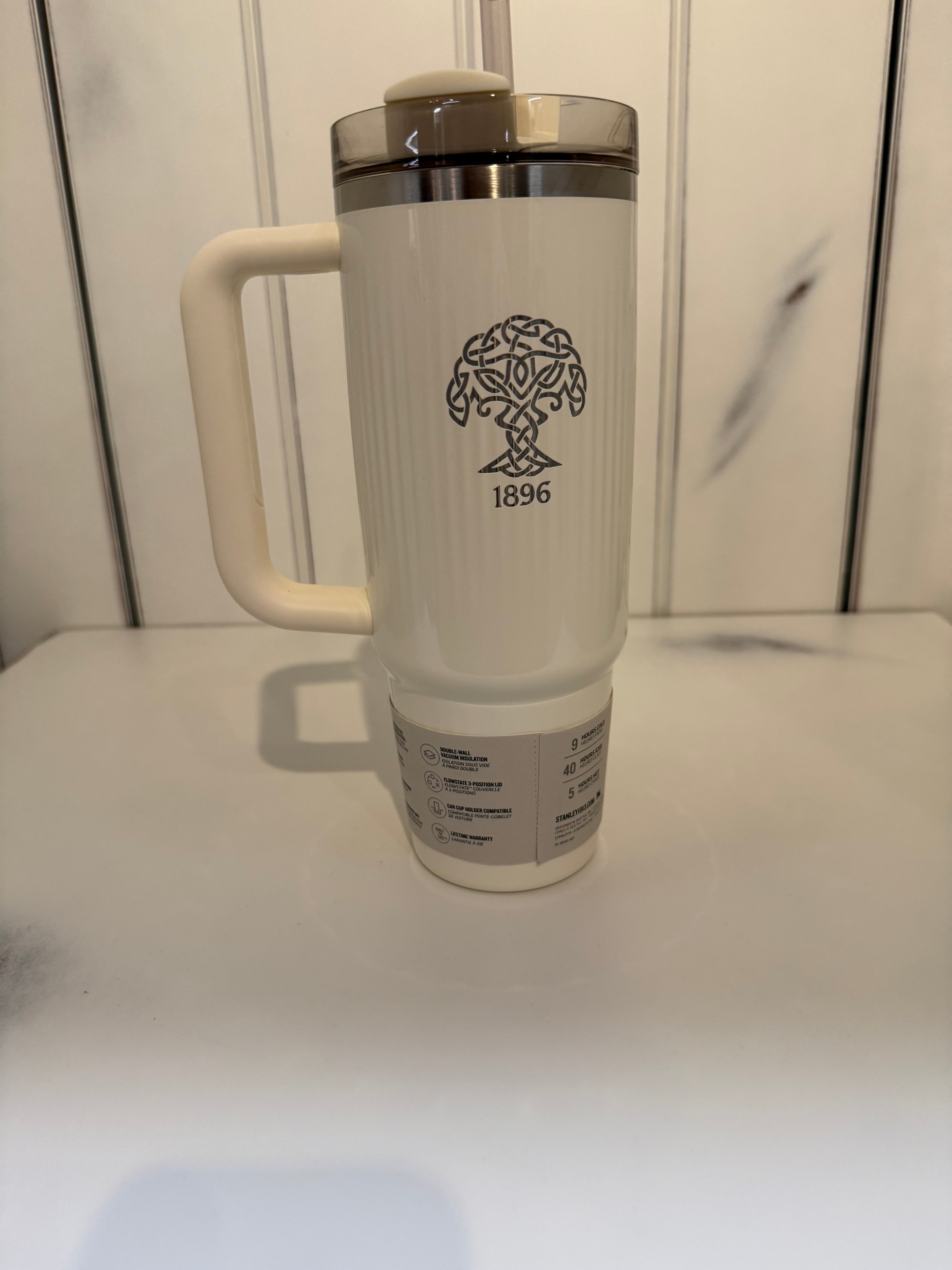 Stanley 30osz Quencher - Cream (Ribbed)